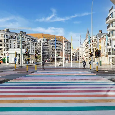 Flat In Blankenberge Near Beach Promenade, Cleaning Included Apartment