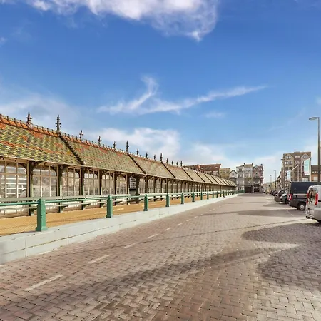 Flat In Blankenberge Near Beach Promenade, Cleaning Included *